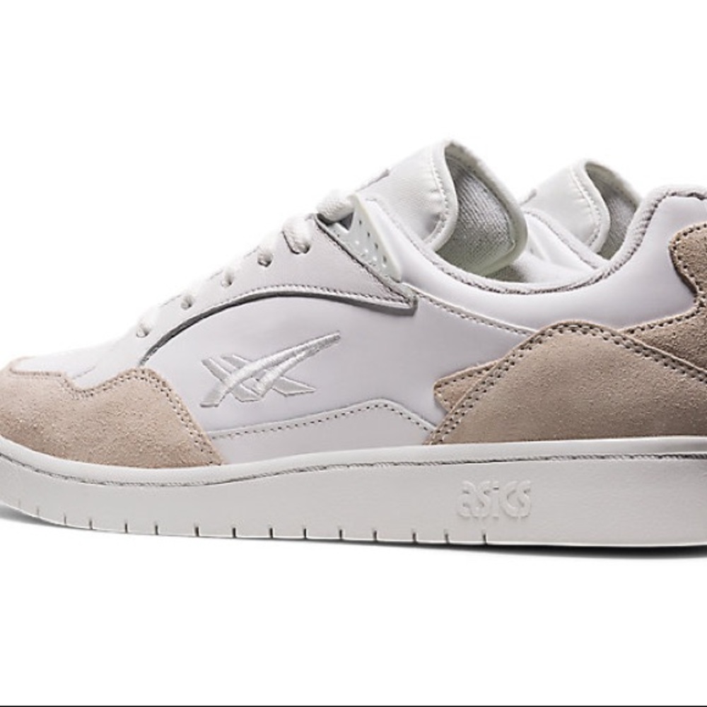 ASICS Skycourt sneakers